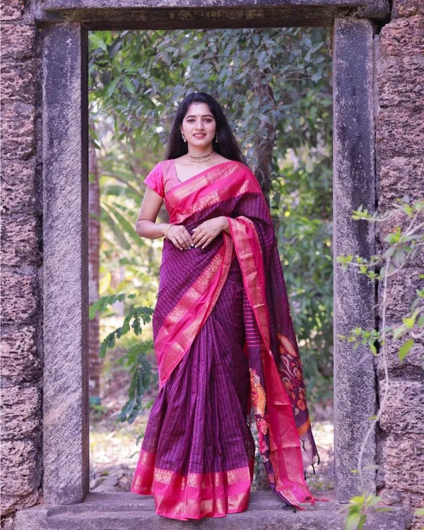 Purple_Silk_Printed_Saree_For_Women