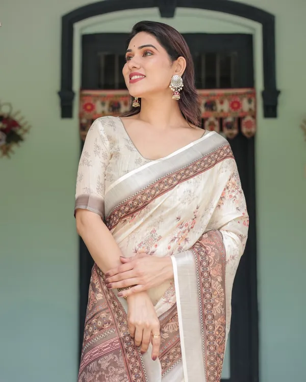 Cream_Cotton_Floral_Printed_Saree_For_Women