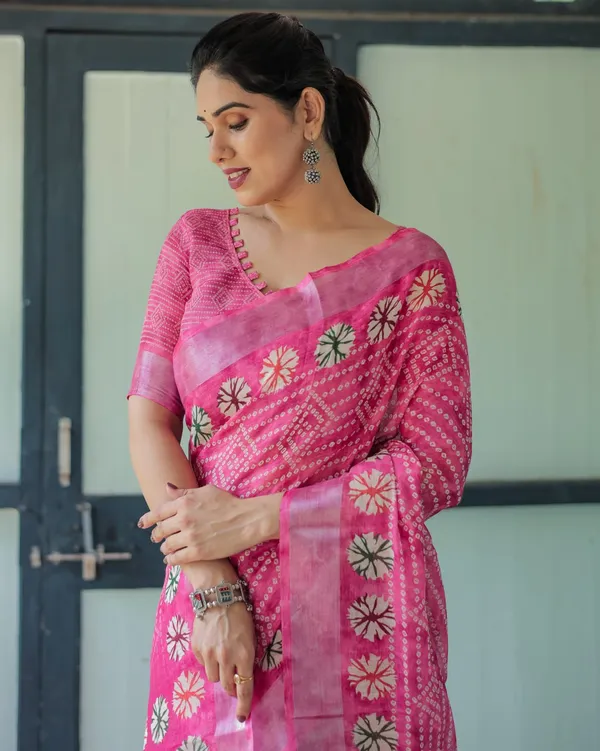 Pink_Cotton_Geometric_Printed_Saree_For_Women