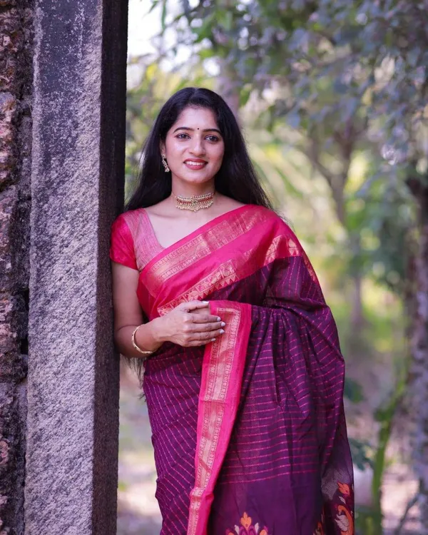 Purple_Silk_Printed_Saree_For_Women