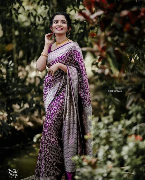 Purple_Silk_Floral_Printed_Saree_For_Women
