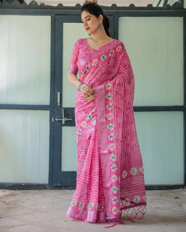 Pink_Cotton_Geometric_Printed_Saree_For_Women