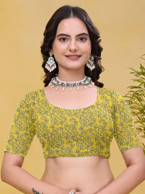Pink_Cotton_Geometric_Print_Saree_With_Blouse_For_Women