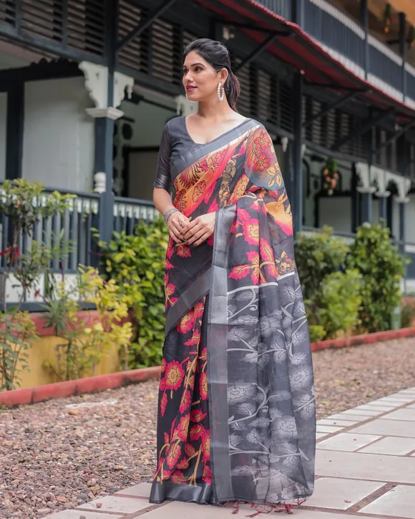 Grey_Cotton_Floral_Printed_Saree_For_Women