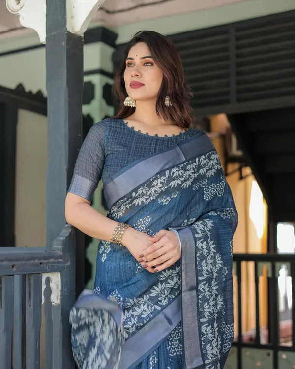Blue_Cotton_Floral_Printed_Saree_For_Women
