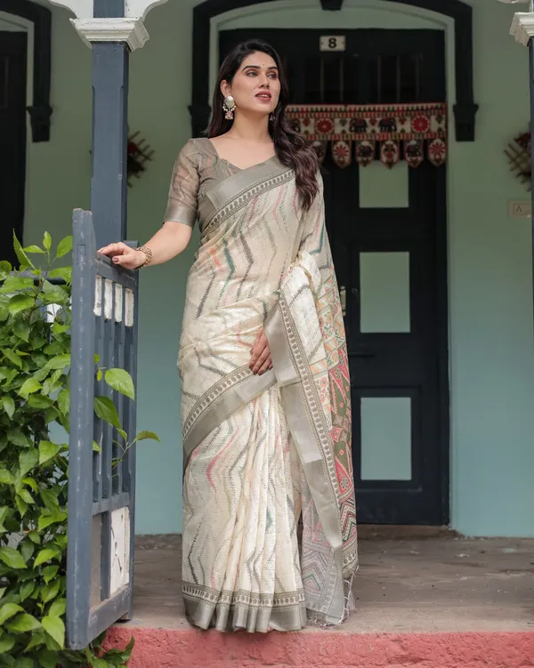 Grey_Cotton_Geometric_Floral_Printed_Saree_For_Women