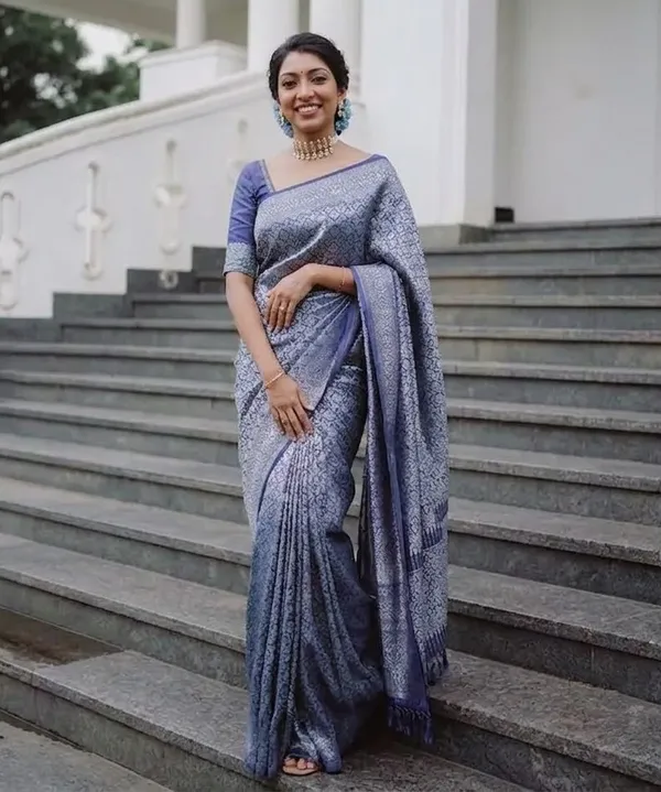 Blue_Silk_Brocade_Floral_Woven_Saree_For_Women