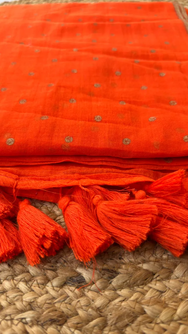 Orange_Gold_polka_Mul_Saree_for_Women