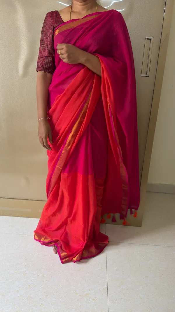 Pink_Orange_Half_and_Half_Mul_Saree_for_Women