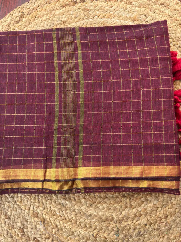 Maroon_small_Zari_Checks_Mul_Saree