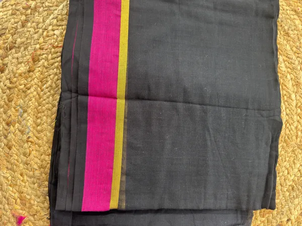 Black_with_Pink_border_Mul_Saree