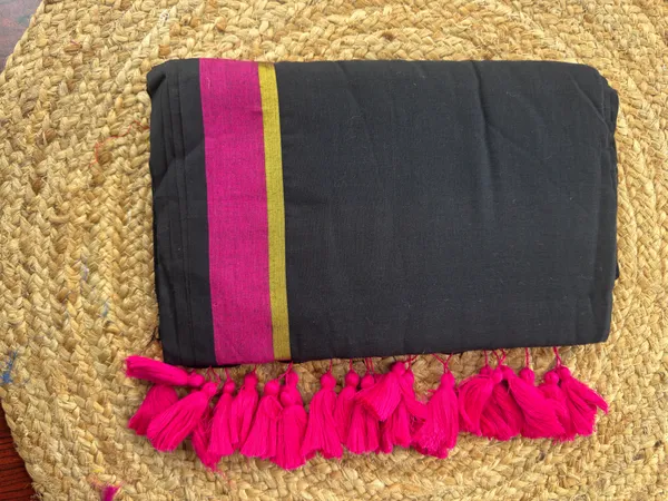 Black_with_Pink_border_Mul_Saree