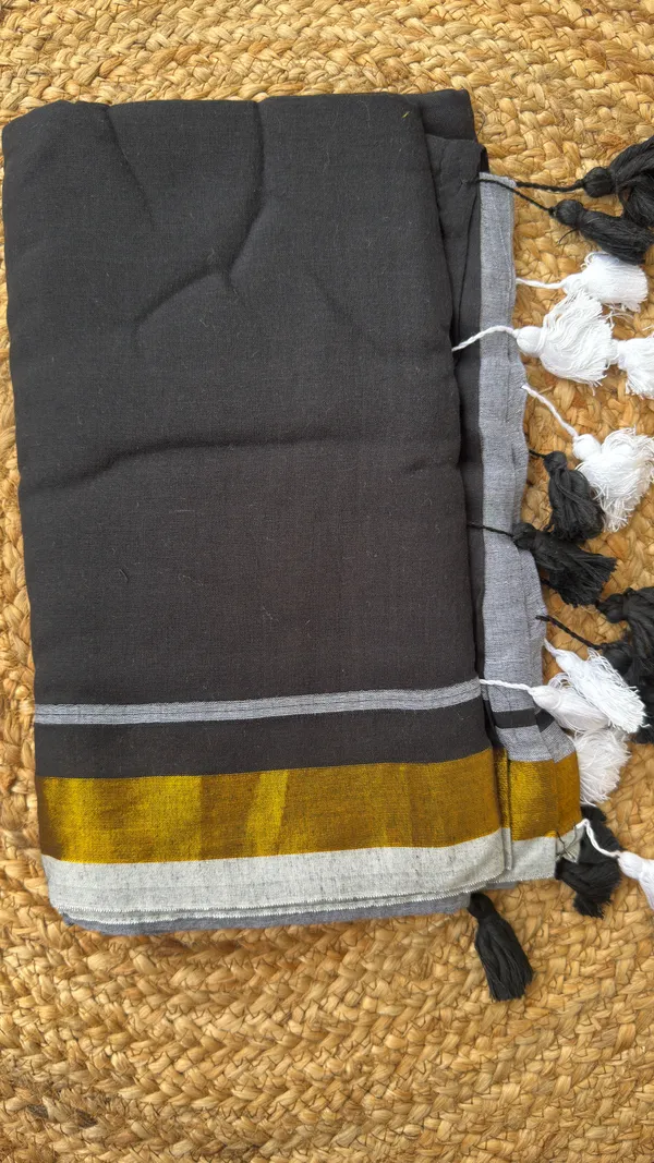 Black_and_Grey_Half_and_half_Mul_Saree