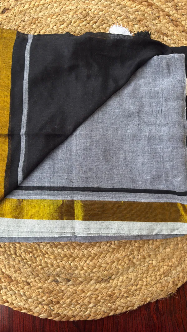 Black_and_Grey_Half_and_half_Mul_Saree