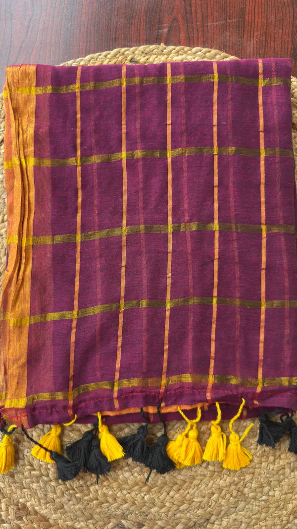 Wine_and_Yellow_Zari_lines_Half_and_Half_pattern_Mul_Saree