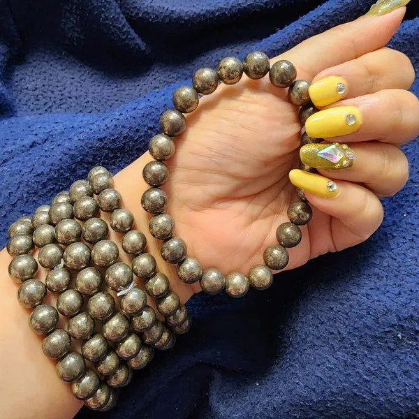 Pyrite_Bracelet_with_certificate