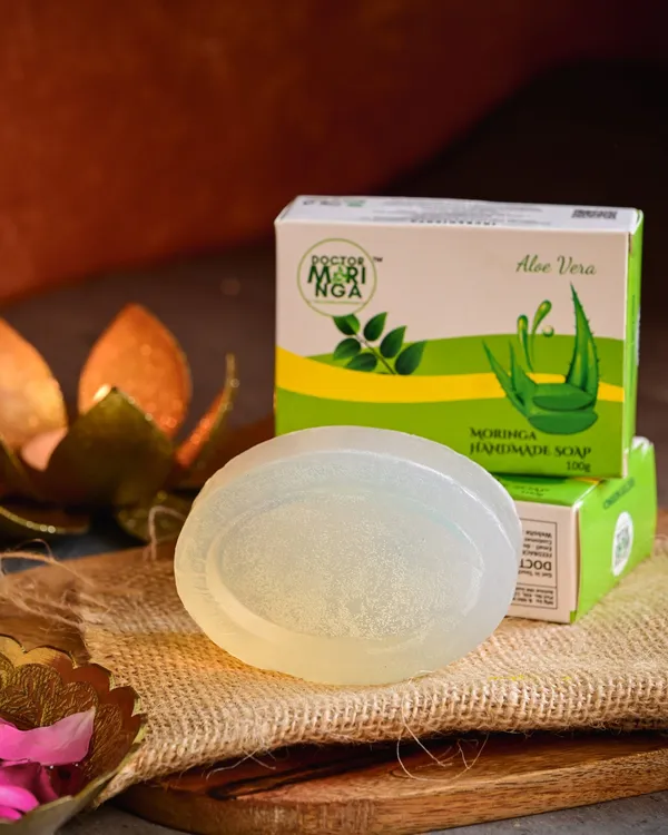 Moringa_Handmade_Aloe_Vera_Soap_Bathing