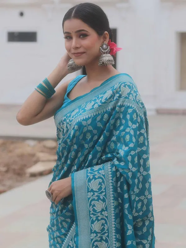 Teal_Blue_Floral_Print_Saree_for_Women