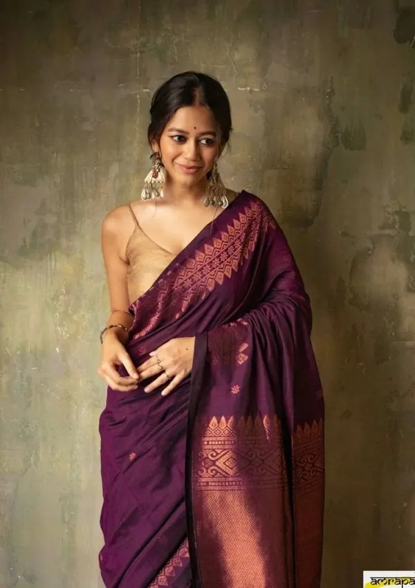 Purple_Woven_Traditional_Saree_for_Women