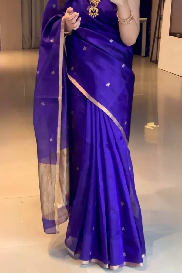 Purple_Glossy_Traditional_Saree_for_Women