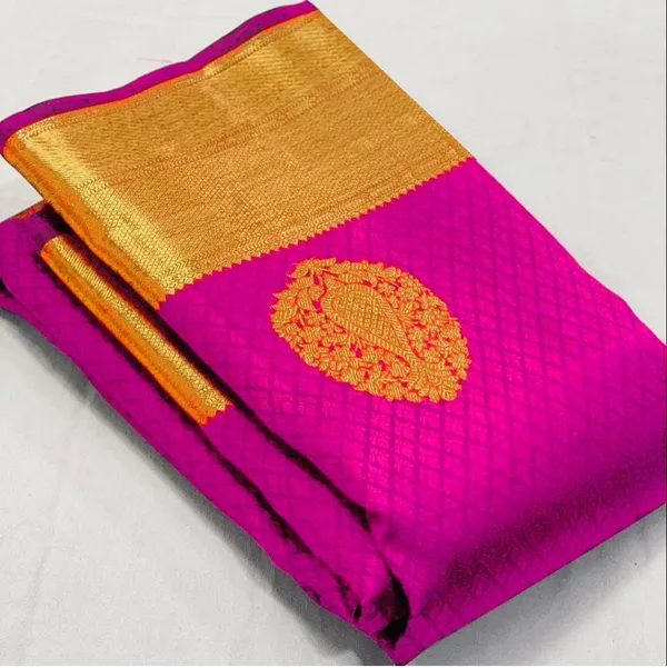 Magenta_Silk_Woven_Saree_for_Women