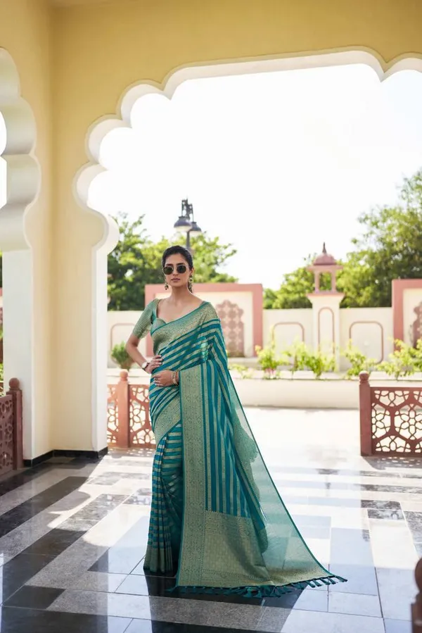 Green_Striped_Saree_for_Women