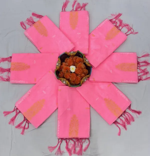 Pink_Woven_Traditional_Saree_for_Women
