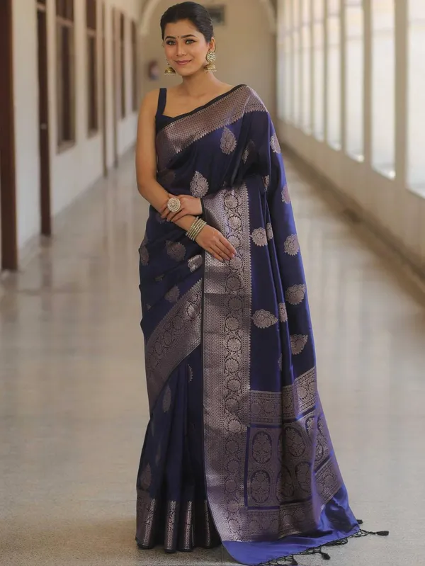 Navy_Blue_Woven_Traditional_Saree_for_Women
