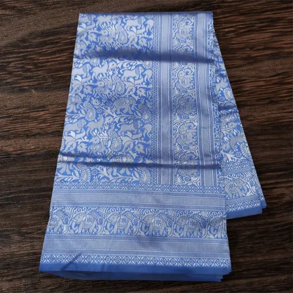 Blue_Ornate_Printed_Saree_for_Women