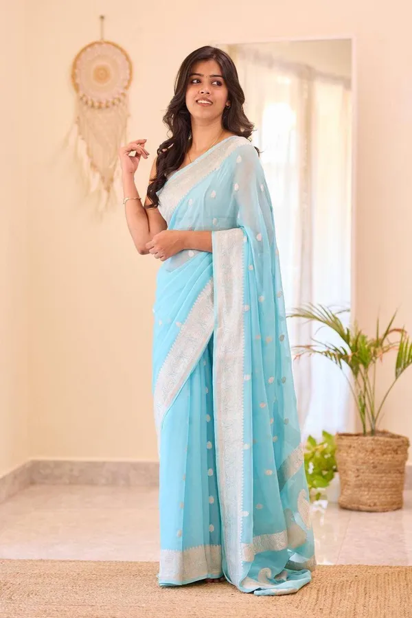 Blue_Printed_Saree_for_Women