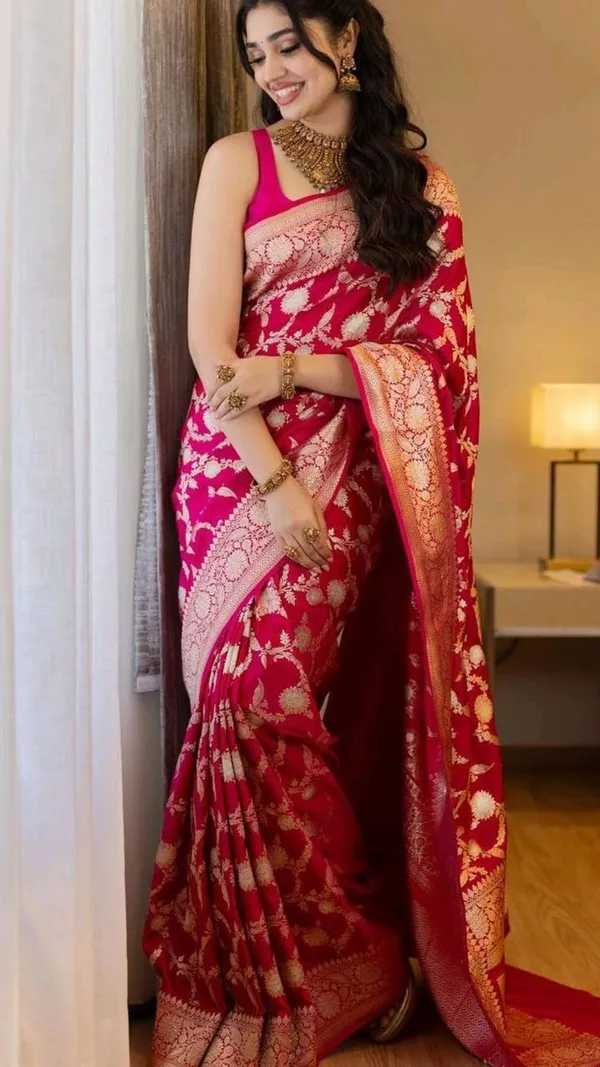 Maroon_Floral_Woven_Saree_Set_for_Women