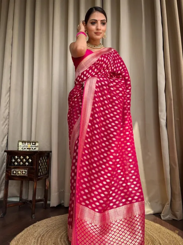 Pink_Printed_Saree_for_Women