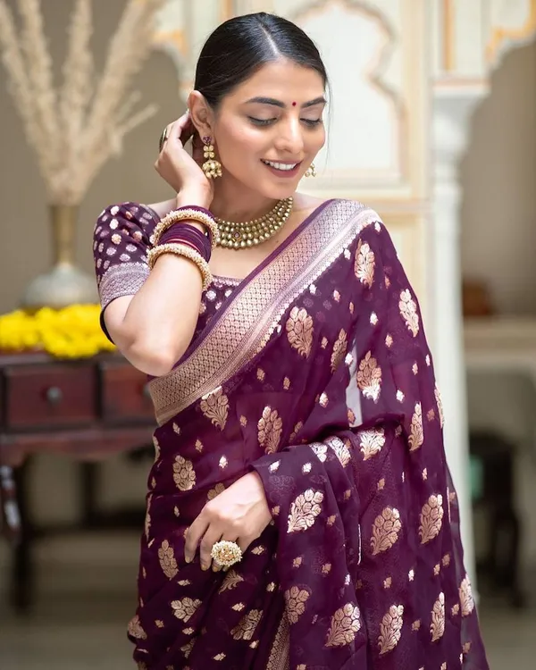 Purple_Woven_Ethnic_Saree_for_Women