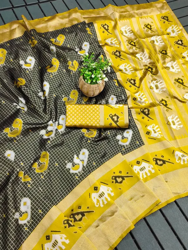 Black_And_Yellow_Printed_Saree_For_Women