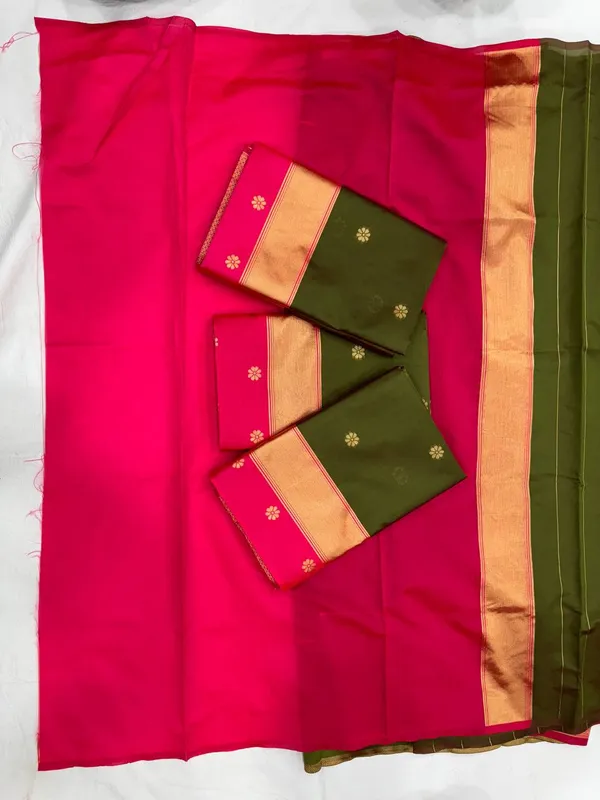 Pink_And_Green_Woven_Ethnic_Saree_for_Women