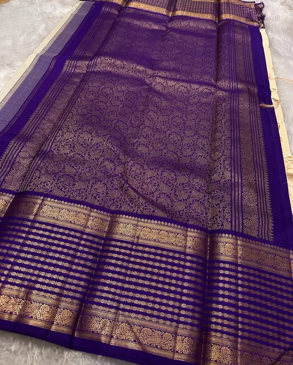 Purple_Woven_Ethnic_Saree_for_Women