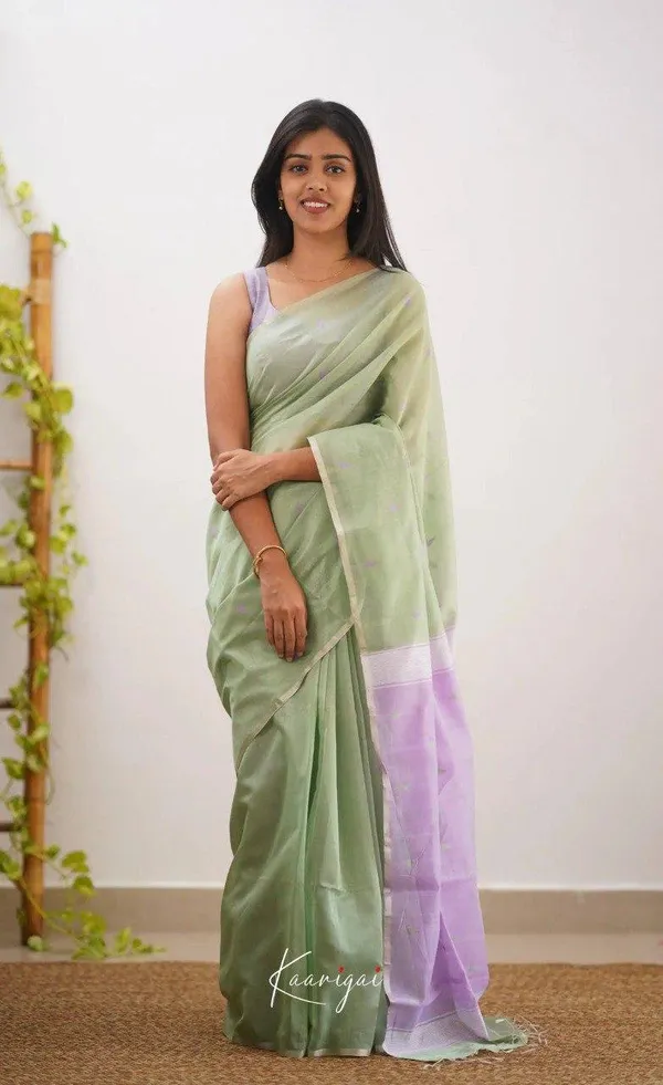 Green_Saree_With_Lavender_Pallu_for_Women