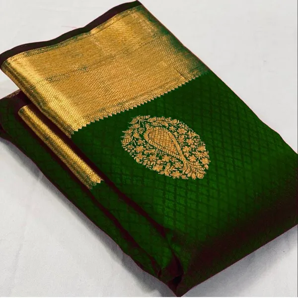 Green_Woven_Traditional_Saree_for_Women