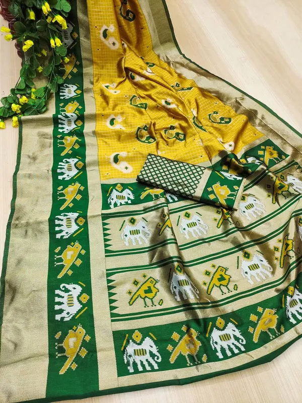 Yellow_Woven_Elephant_Motif_Saree_For_Women