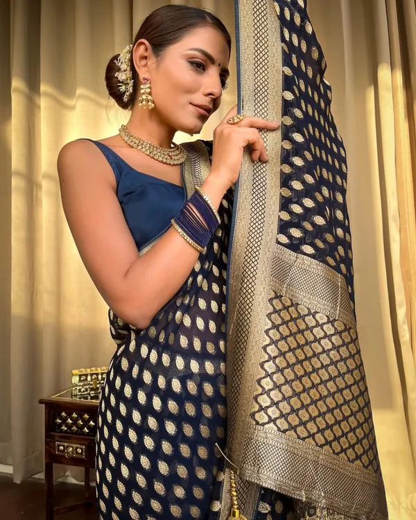 Navy_Blue_Printed_Saree_for_Women
