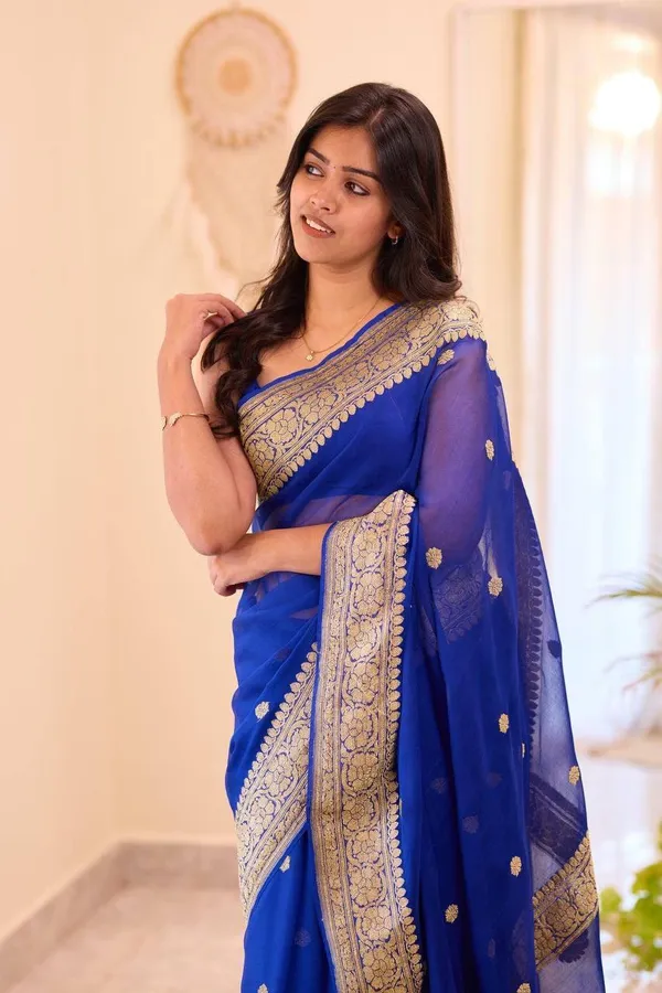 Blue_Traditional_Saree_for_Women