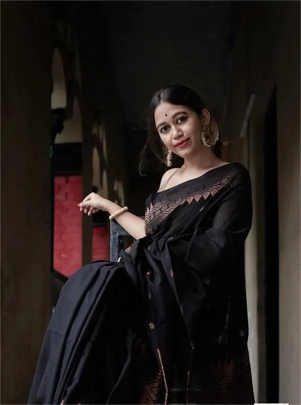 Black_Traditional_Border_Saree_for_Women