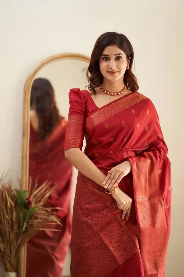 Red_Woven_Saree_for_Women