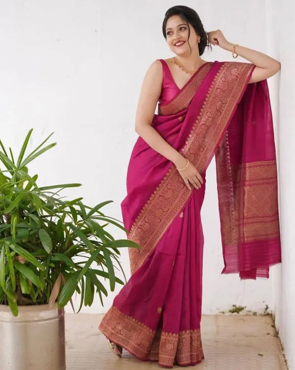Magenta_Woven_Saree_for_Women