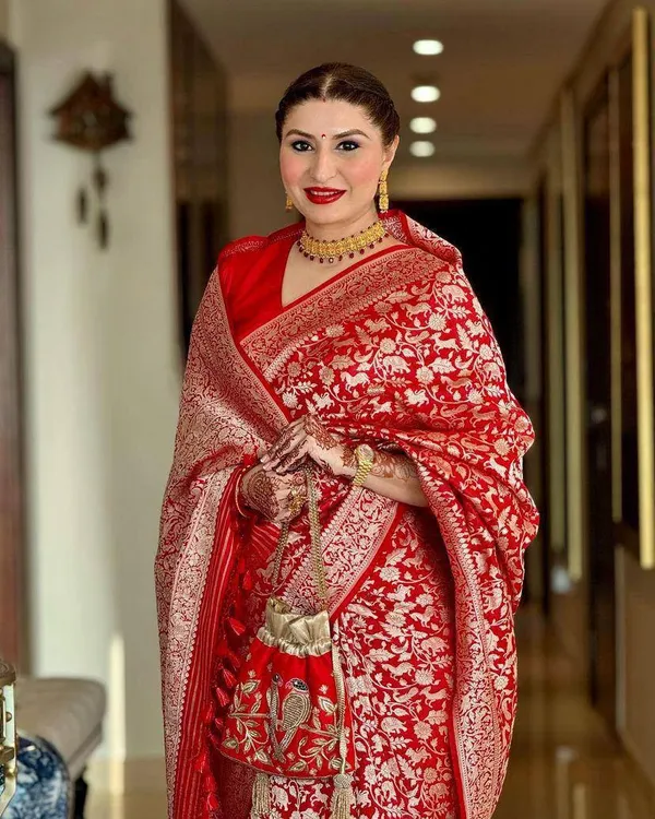 Red_Printed_Saree_for_Women