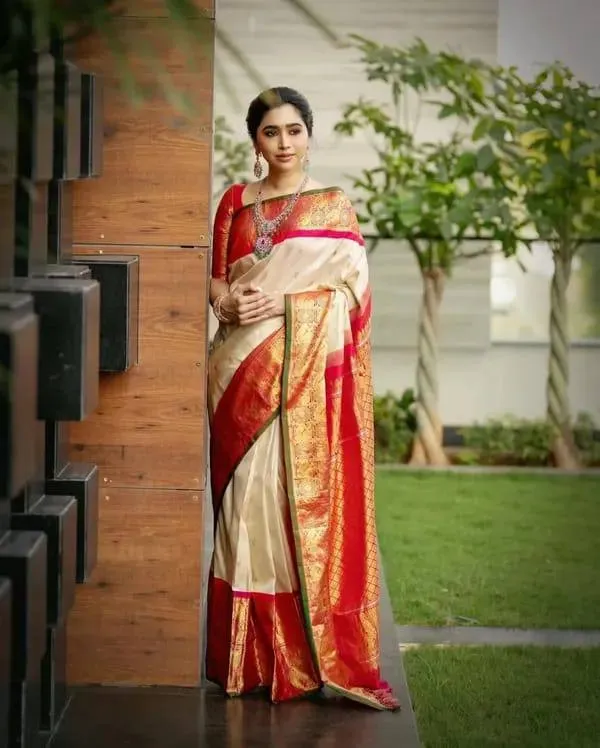 Red_Brocade_Saree_Blouse_With_Cream_Saree_for_Women