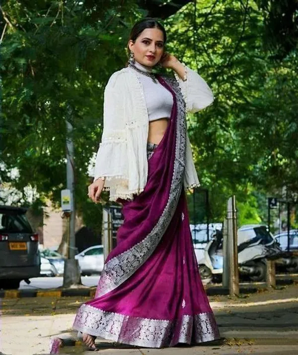 Purple_Patterned_Saree_for_Women