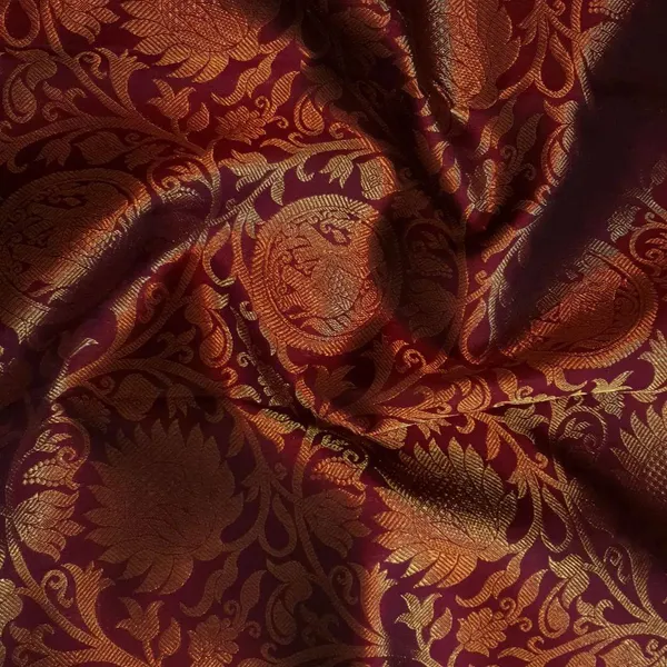 Maroon_Brocade_Saree_for_Women