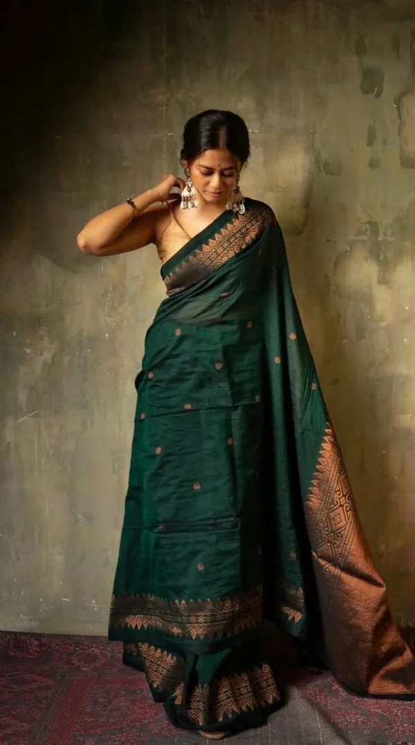 Green_Woven_Saree_for_Women