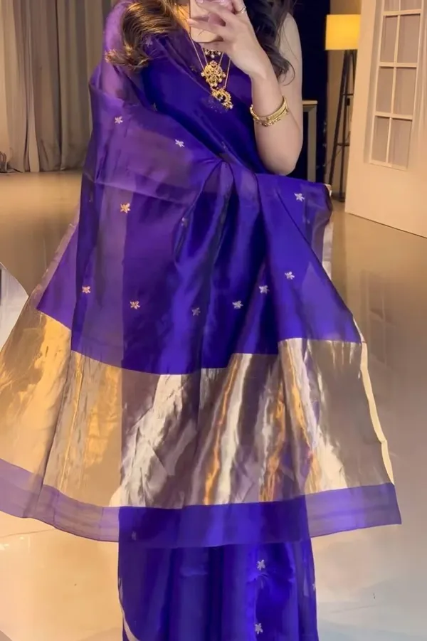 Purple_Glossy_Traditional_Saree_for_Women